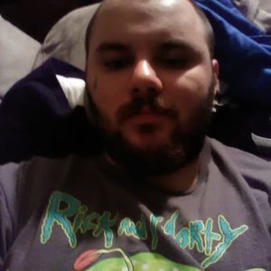 Meet your Posher, Dennis